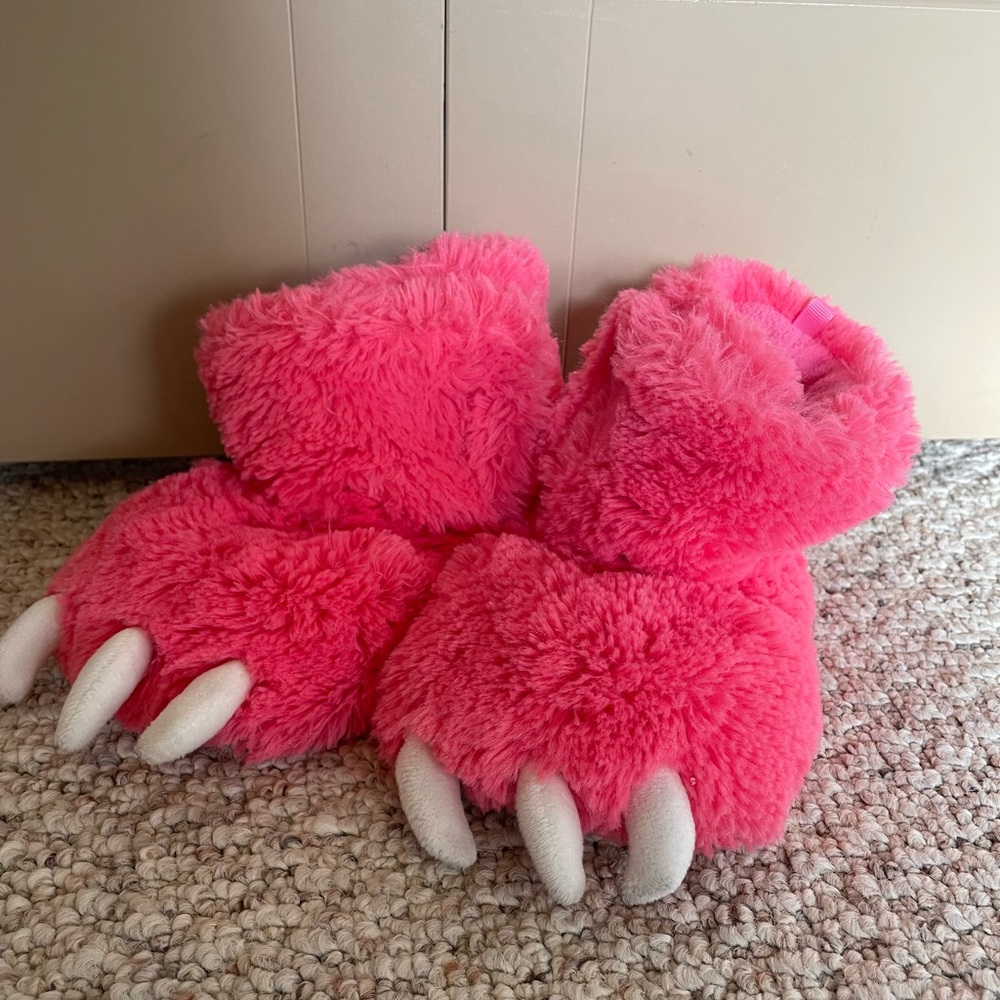 Carter’s pink monster slippers. Size 9/10